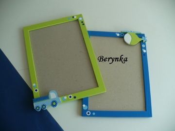 Dřevěný fotorámeček s dopravními prostředky