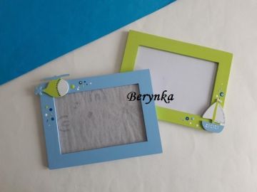 Dřevěný fotorámeček s dopravními prostředky