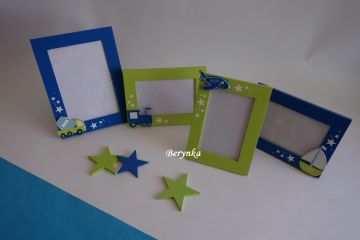 Dřevěný fotorámeček s dopravními prostředky