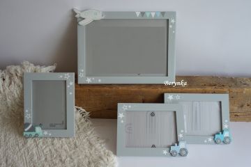 Dřevěný fotorámeček s dopravními prostředky