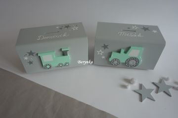 Dřevěná pokladnička - kasička pro děti