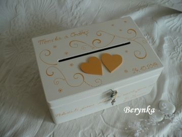 Svatební bedýnka se srdíčky a spirálkami