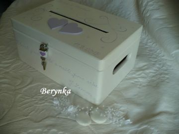 Svatební bedýnka se srdíčky a spirálkami