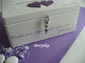 Svatební bedýnka se srdíčky a spirálkami