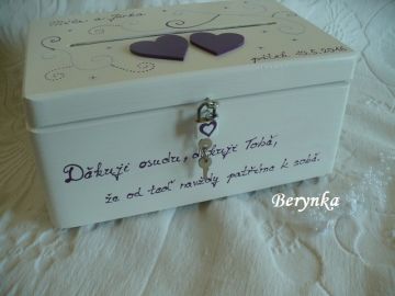 Svatební bedýnka se srdíčky a spirálkami