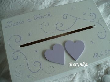 Svatební bedýnka se srdíčky a spirálkami
