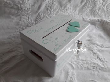 Svatební bedýnka se srdíčky a spirálkami