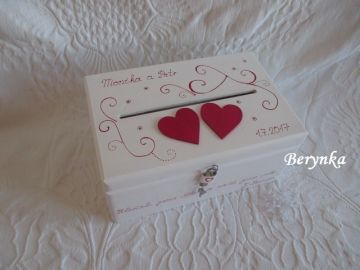 Svatební bedýnka se srdíčky a spirálkami