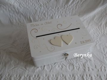 Svatební bedýnka se srdíčky a spirálkami