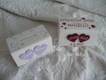 Svatební pokladnička se srdíčky a spirálkami