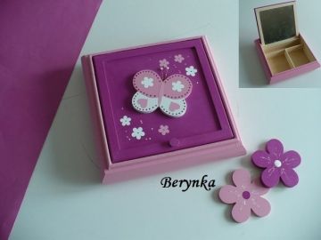 Dřevěné dekorace - růžové s fialovou