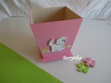 Dřevěné dekorace - s pejskem