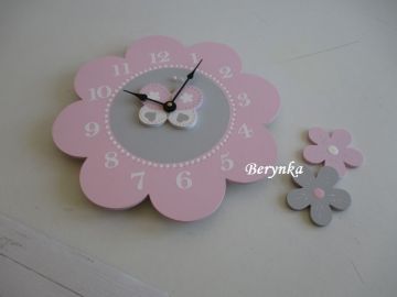 Pudrová růžová se šedou