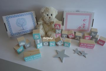 Dřevěné kostičky růžovo-šedé