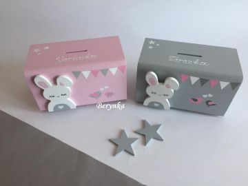 Dřevěná pokladnička v nordic stylu - se zajíčkem