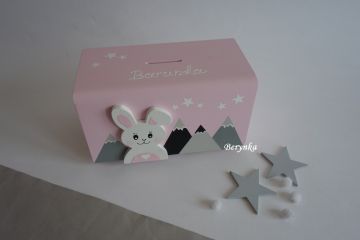 Dřevěná pokladnička v nordic stylu - se zajíčkem