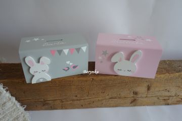 Dřevěná pokladnička v nordic stylu - se zajíčkem