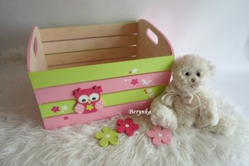 Dřevěná bedýnka se sovičkou - v různých barvách