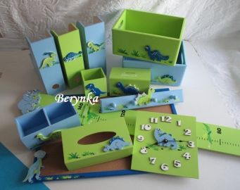 Dřevěné dekorace - zelené s dinosaury