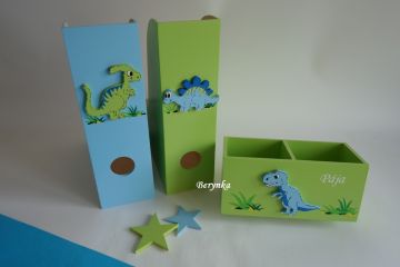 Dřevěné dekorace - zelené s dinosaury