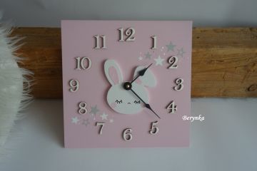 Hodiny se zajíčkem - kulaté/čtvercové