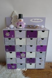 Adventní kalendář *fialovo-bílý* se sněhulákem - různá provedení