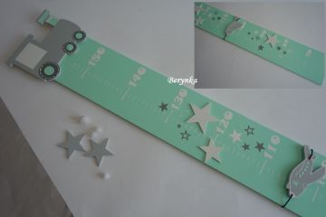 Dekorace mátovo-šedé s autíčky