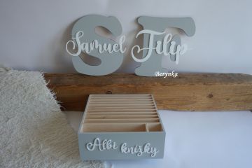 Pořadač na Albi knihy