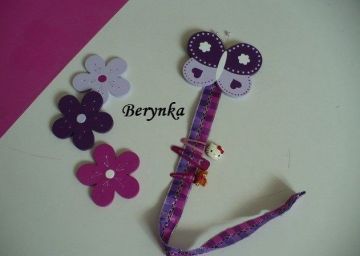 Sponkovník se stuhou - různé motivy