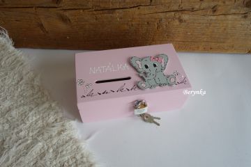 Dřevěná pokladnička se sloníkem