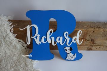 Dřevěné písmeno se jménem a pejskem